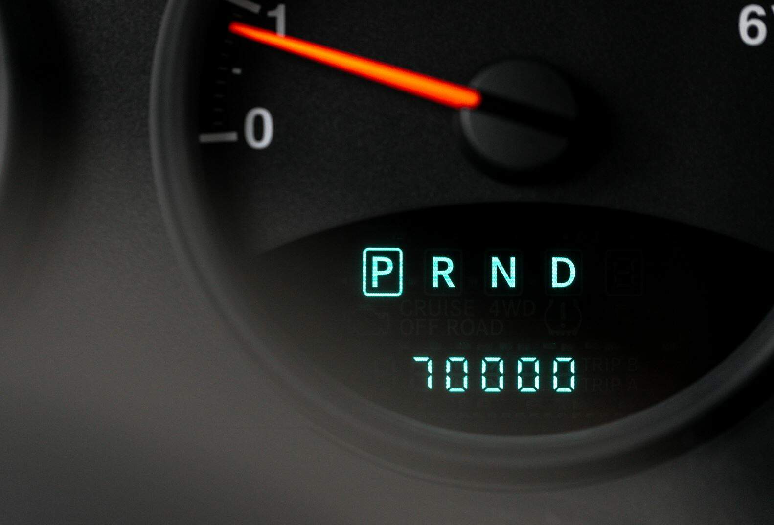 How to Check the Mileage on Car Information - VehicleCheck.ca